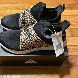 Adidas running shoes 6 1/2